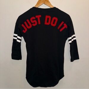 Nike Just Do It Spirit Tee Baseball Shirt Women’s Size Extra Small